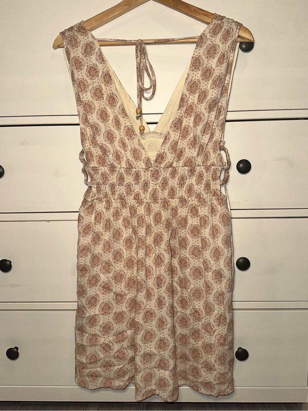 Papermoon White and Pink Printed V-Neck Mini Dress - Picture 6 of 10